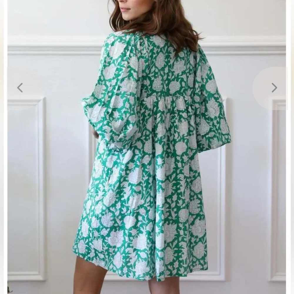 Mille Daisy Dress Size Medium Green Zinnia Print Tassels - Picture 2 of 12